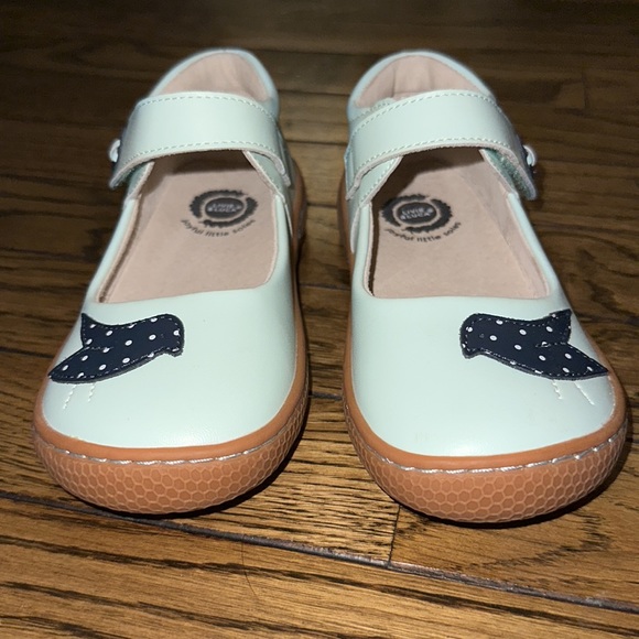 Livie and Luca Pio Pio Sandals - Picture 2 of 7